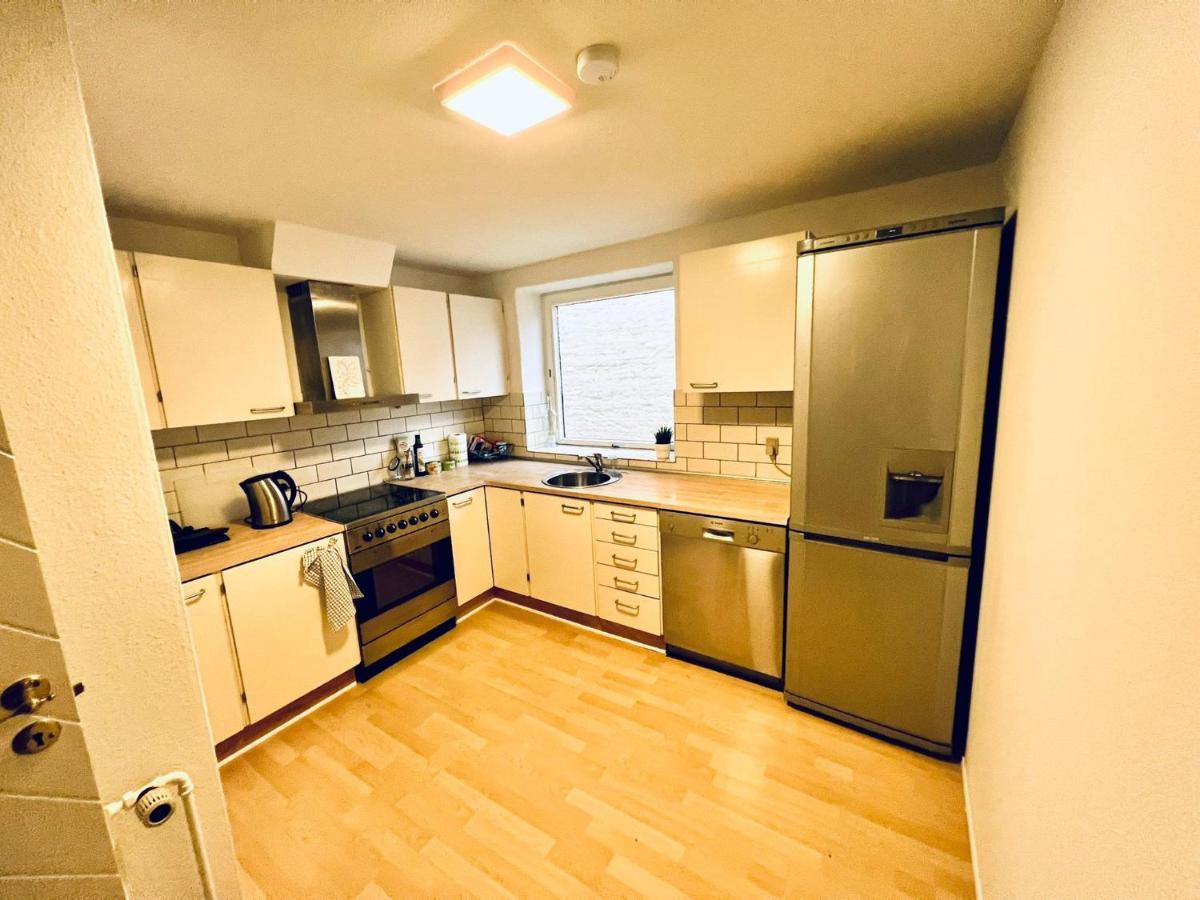 Apartment In The Heart Of Олбор Екстериор снимка