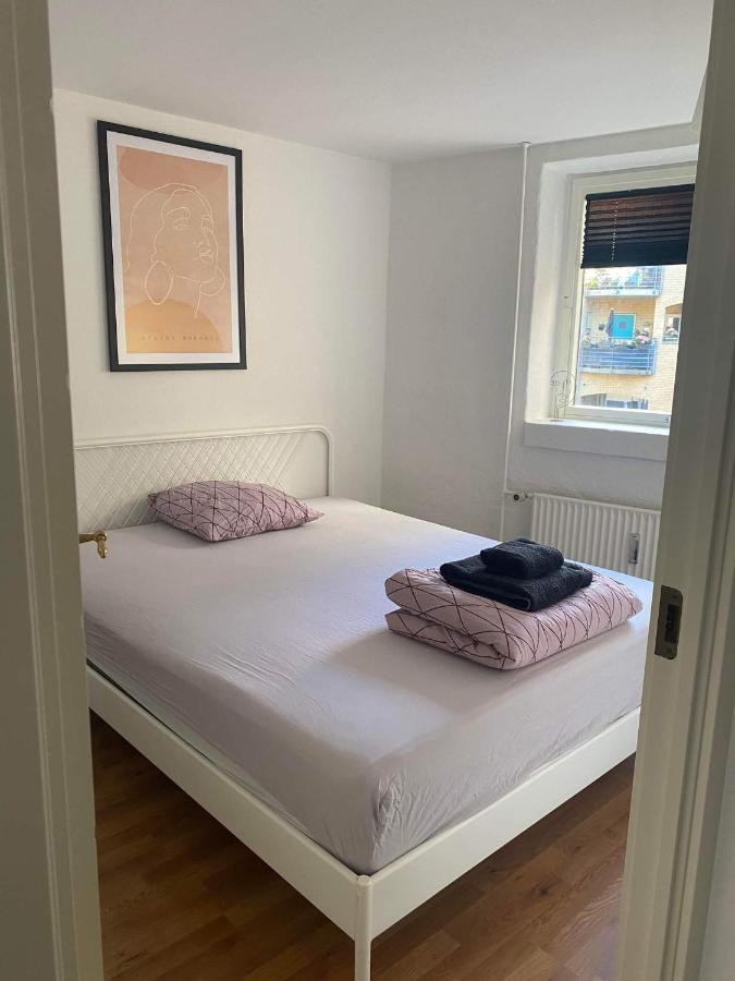 Apartment In The Heart Of Олбор Екстериор снимка